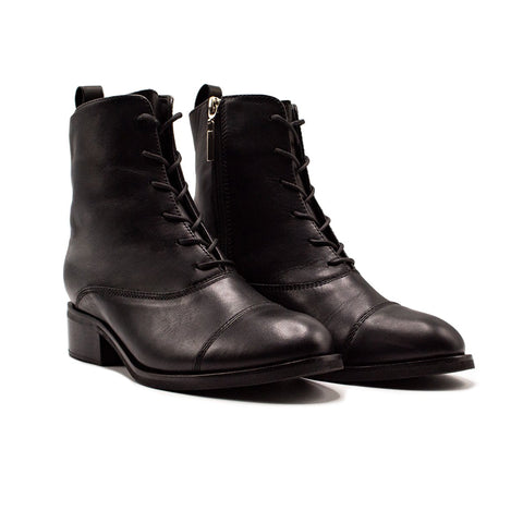 Slim Lace-up Boot Black